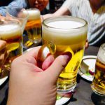 大勢で飲み会