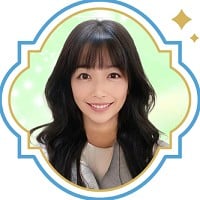 電話占いセラ所属の向山レイ先生